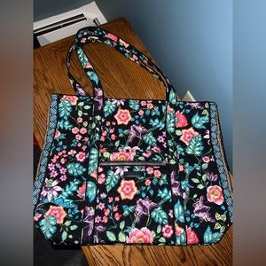 Iconic Vera Bradley Tote